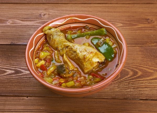 Moamba de Ginguba com Galinha